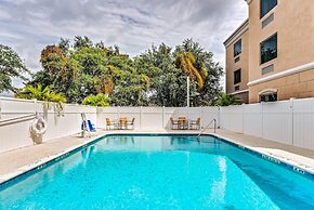 Holiday Inn Express & Suites Lantana by IHG