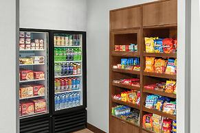 Fairfield Inn & Suites Calhoun