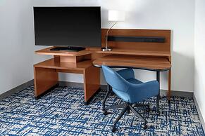 Fairfield Inn & Suites Calhoun