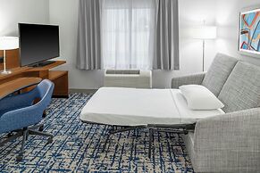 Fairfield Inn & Suites Calhoun