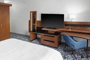 Fairfield Inn & Suites Calhoun