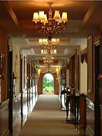 The Palms - Town & Country Club