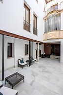 Elvira Suites Apartamentos