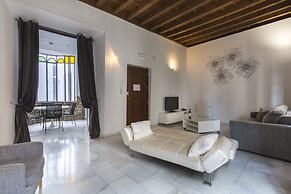 Elvira Suites Apartamentos