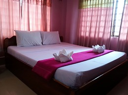 Ta Som Guesthouse & Tour Services