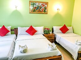 Ta Som Guesthouse & Tour Services