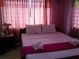 Ta Som Guesthouse & Tour Services