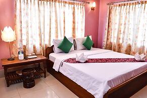 Ta Som Guesthouse & Tour Services