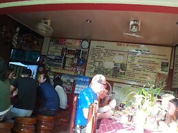 Ta Som Guesthouse & Tour Services