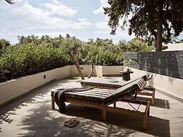 Numo Ierapetra Beach Resort Crete, Curio Collection Hilton