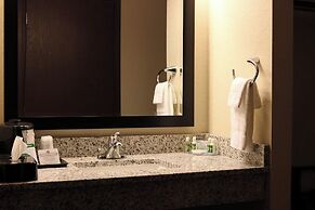 Cobblestone Inn & Suites - Newton