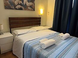 Freedom Traveller Hostel