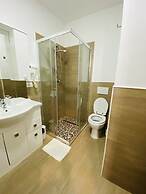 Freedom Traveller Hostel