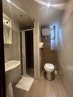 Freedom Traveller Hostel