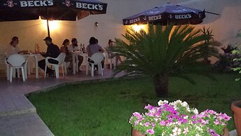 Freedom Traveller Hostel