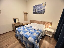 Freedom Traveller Hostel