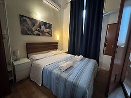 Freedom Traveller Hostel