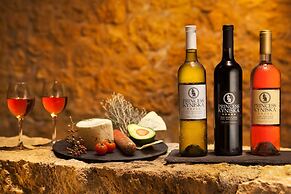 Princess Kyniska Suites