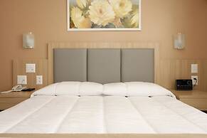 Elegance Praia Hotel