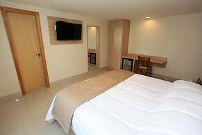 Elegance Praia Hotel