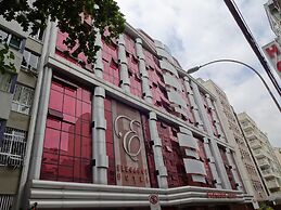 Elegance Praia Hotel