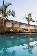 Courtyard Los Angeles L.A. LIVE