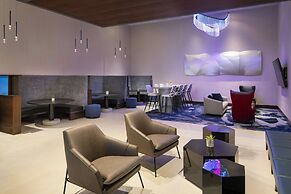 Courtyard Los Angeles L.A. LIVE