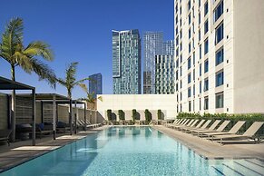 Courtyard Los Angeles L.A. LIVE