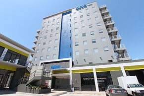 One La Paz Hotel