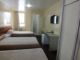 Hotel Nacional Inn Curitiba Torres