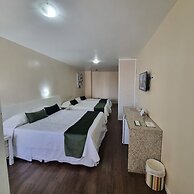 Hotel Nacional Inn Curitiba Torres