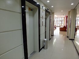 Hotel Nacional Inn Curitiba Torres