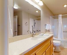 Whale Pointe at Depoe Bay