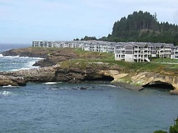 Whale Pointe at Depoe Bay