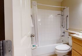 Whale Pointe at Depoe Bay