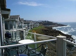 Whale Pointe at Depoe Bay