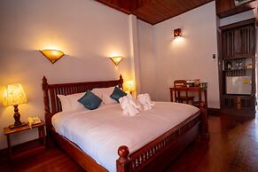 Muangthong Boutique Hotel