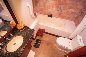 Muangthong Boutique Hotel