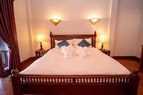 Muangthong Boutique Hotel