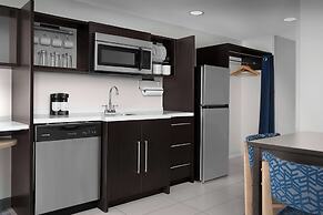 Home2 Suites by Hilton Greensboro Airport, NC