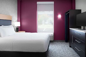 Home2 Suites by Hilton Greensboro Airport, NC