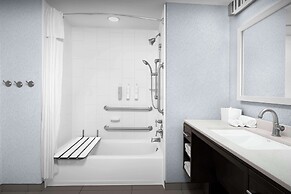 Home2 Suites by Hilton Greensboro Airport, NC