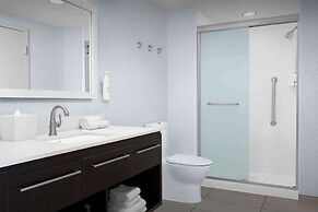 Home2 Suites by Hilton Greensboro Airport, NC