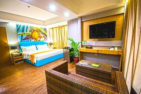 Aziza Paradise Hotel