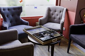 Le Montclair Montmartre by River - Hostel