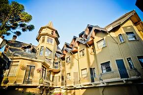 Hotel Castelo Nacional Inn Campos do Jordão