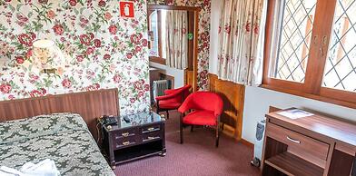 Hotel Castelo Nacional Inn Campos do Jordão