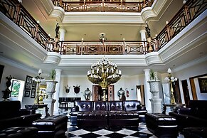 Hotel Castelo Nacional Inn Campos do Jordão