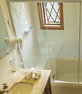 Hotel Castelo Nacional Inn Campos do Jordão