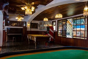 Hotel Castelo Nacional Inn Campos do Jordão